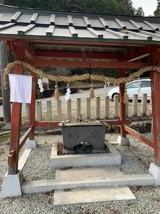田口水分神社の手水舎