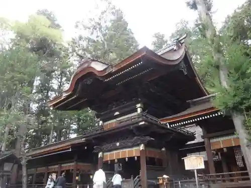 諏訪大社下社秋宮の本殿・本堂