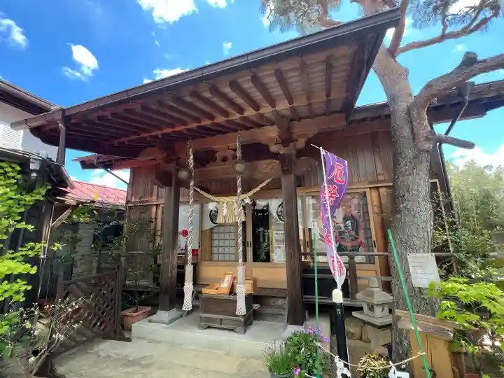 御嶽山神社の{uncategorized: "未分類", other: "その他", undefined: "問題あり", building: "その他建物", grave: "お墓", sacred_gate: "鳥居", guardian: "狛犬", statue: "像", buddha: "仏像", history: "歴史", nature: "自然", garden: "庭園", animal: "動物", pagoda: "塔", temizu: "手水舎", mountain_gate: "山門・神門", sanctuary: "本殿・本堂", subordinate: "末社・摂社", art: "芸術", scenery: "景色", jizo: "地蔵", ema: "絵馬", goshuin: "御朱印", omikuji: "おみくじ", items: "授与品その他", amulet: "お守り", goshuincho: "御朱印帳", eats: "食事", festival: "お祭り", votive_dance: "神楽", shichigosan: "七五三参", wedding: "結婚式", experience: "体験その他", initially: "初詣", around: "周辺", anti_infection: "感染症対策"}