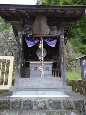 大山阿夫利神社の末社・摂社