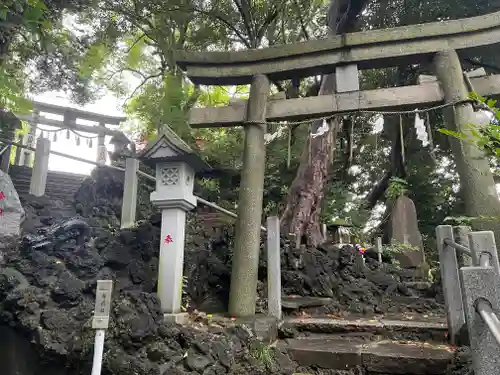 多摩川浅間神社の鳥居