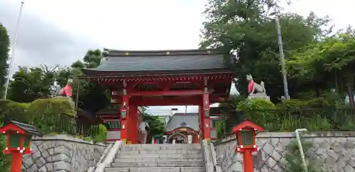 東伏見稲荷神社の山門・神門