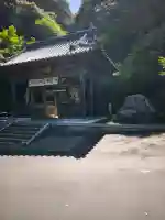 仙遊寺の{uncategorized: "未分類", other: "その他", undefined: "問題あり", building: "その他建物", grave: "お墓", sacred_gate: "鳥居", guardian: "狛犬", statue: "像", buddha: "仏像", history: "歴史", nature: "自然", garden: "庭園", animal: "動物", pagoda: "塔", temizu: "手水舎", mountain_gate: "山門・神門", sanctuary: "本殿・本堂", subordinate: "末社・摂社", art: "芸術", scenery: "景色", jizo: "地蔵", ema: "絵馬", goshuin: "御朱印", omikuji: "おみくじ", items: "授与品その他", amulet: "お守り", goshuincho: "御朱印帳", eats: "食事", festival: "お祭り", votive_dance: "神楽", shichigosan: "七五三参", wedding: "結婚式", experience: "体験その他", initially: "初詣", around: "周辺", anti_infection: "感染症対策"}