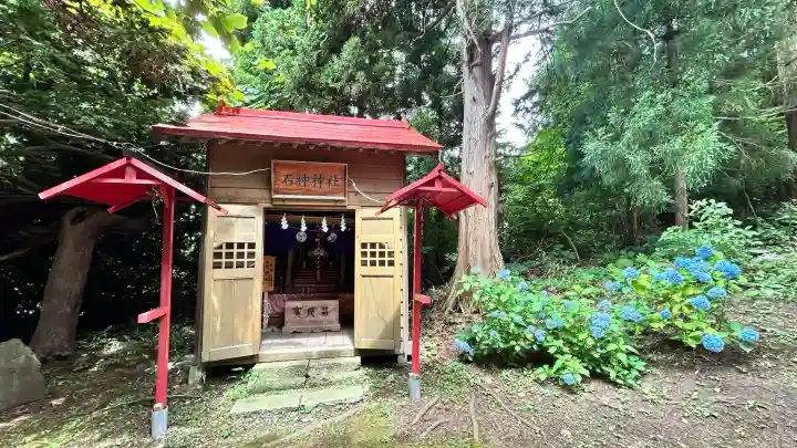 上湯川稲荷神社(北海道)