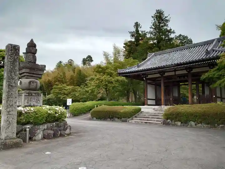能仁寺の山門・神門