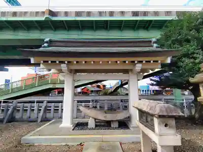 坂庭神社(多気東町)の手水舎