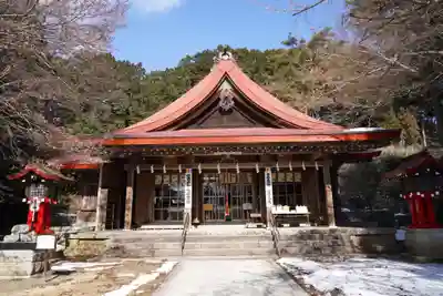 霊山神社の本殿・本堂
