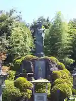 大日山神護院(新座観音)の像