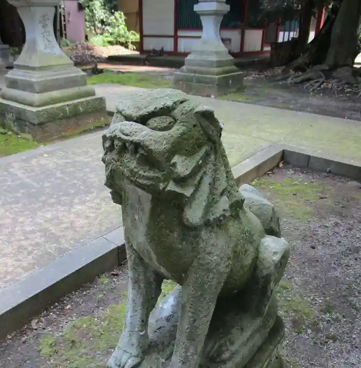 氣比神宮の狛犬