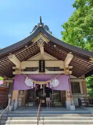 彌彦神社　(伊夜日子神社)の本殿・本堂