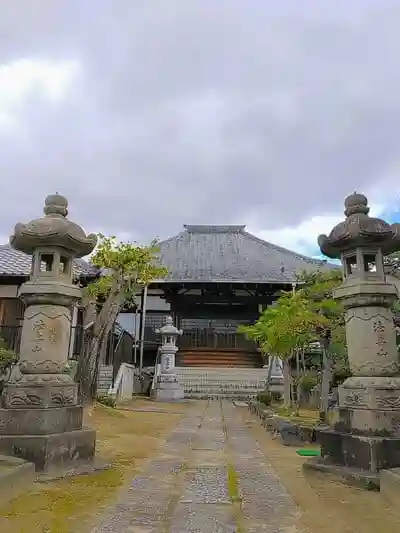 大徳寺の本殿