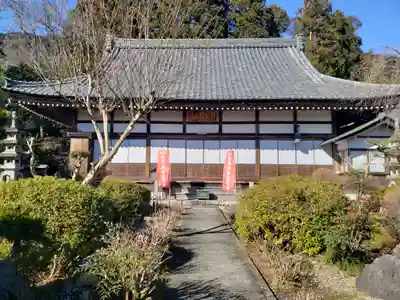 弓削寺の本殿・本堂
