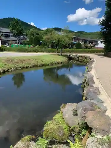 淺間神社（忍野八海）の庭園