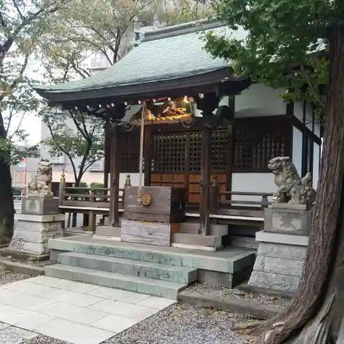 諏訪神社の本殿・本堂