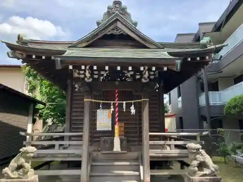 塩釜神社（鹽竈神社）の{uncategorized: "未分類", other: "その他", undefined: "問題あり", building: "その他建物", grave: "お墓", sacred_gate: "鳥居", guardian: "狛犬", statue: "像", buddha: "仏像", history: "歴史", nature: "自然", garden: "庭園", animal: "動物", pagoda: "塔", temizu: "手水舎", mountain_gate: "山門・神門", sanctuary: "本殿・本堂", subordinate: "末社・摂社", art: "芸術", scenery: "景色", jizo: "地蔵", ema: "絵馬", goshuin: "御朱印", omikuji: "おみくじ", items: "授与品その他", amulet: "お守り", goshuincho: "御朱印帳", eats: "食事", festival: "お祭り", votive_dance: "神楽", shichigosan: "七五三参", wedding: "結婚式", experience: "体験その他", initially: "初詣", around: "周辺", anti_infection: "感染症対策"}