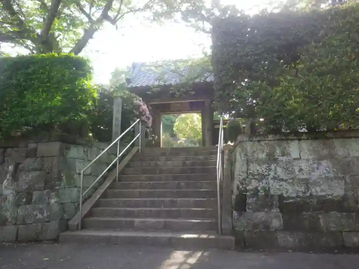 光触寺の山門・神門