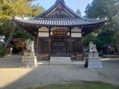 新宮神社の本殿・本堂