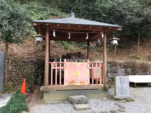 穴澤天神社のその他建物