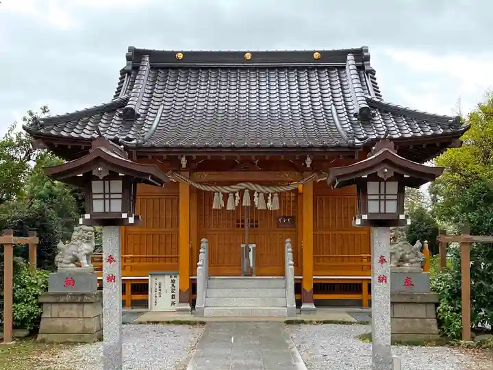 足立神社の本殿・本堂