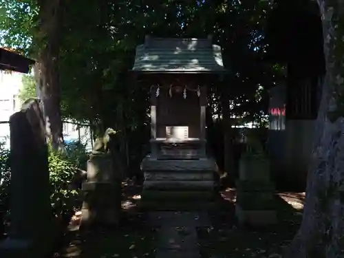 豊玉氷川神社の末社・摂社