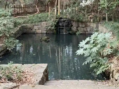 武蔵一宮氷川神社の{uncategorized: "未分類", other: "その他", undefined: "問題あり", building: "その他建物", grave: "お墓", sacred_gate: "鳥居", guardian: "狛犬", statue: "像", buddha: "仏像", history: "歴史", nature: "自然", garden: "庭園", animal: "動物", pagoda: "塔", temizu: "手水舎", mountain_gate: "山門・神門", sanctuary: "本殿・本堂", subordinate: "末社・摂社", art: "芸術", scenery: "景色", jizo: "地蔵", ema: "絵馬", goshuin: "御朱印", omikuji: "おみくじ", items: "授与品その他", amulet: "お守り", goshuincho: "御朱印帳", eats: "食事", festival: "お祭り", votive_dance: "神楽", shichigosan: "七五三参", wedding: "結婚式", experience: "体験その他", initially: "初詣", around: "周辺", anti_infection: "感染症対策"}