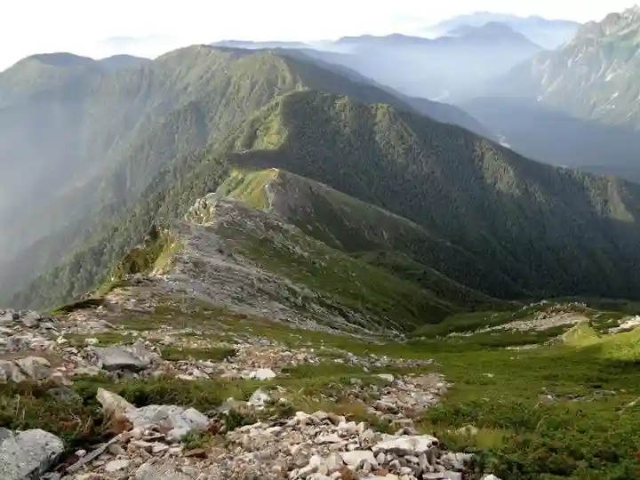 岡宮神社祠(長野県)