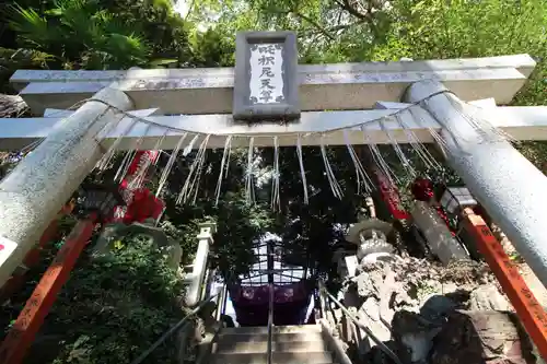 成田山新勝寺の末社