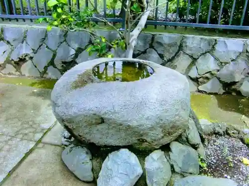 菊名池弁財天(神奈川県)