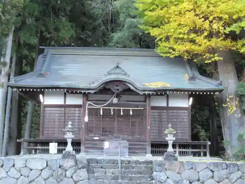 石神社の本殿・本堂