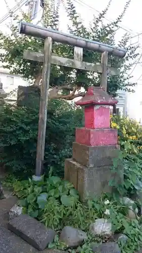 六地蔵の鳥居