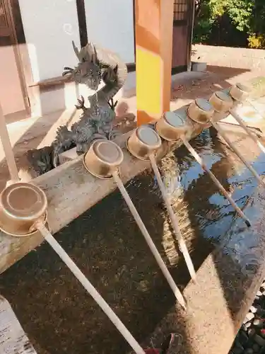 道通神社の手水舎