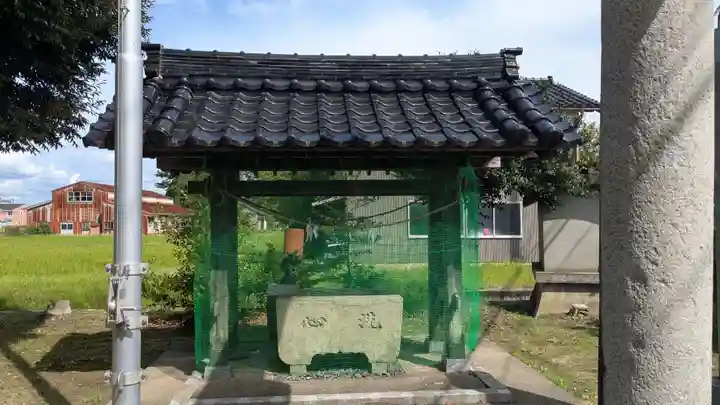 四ツ柱神社の手水舎