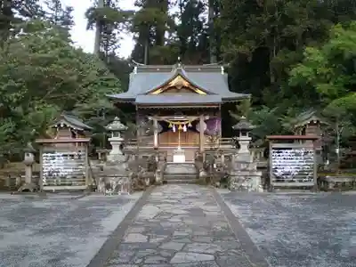 宇奈岐日女神社の本殿・本堂