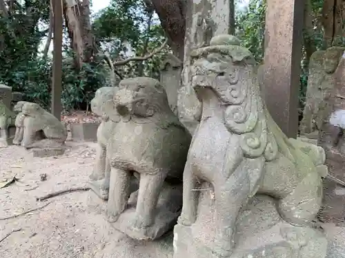 飯野神社の狛犬