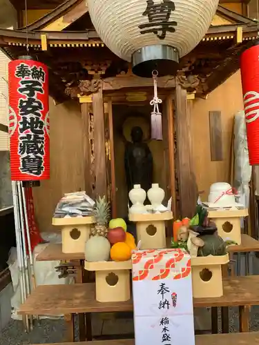 居神神社の地蔵