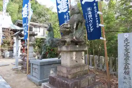 岩瀧神社の狛犬