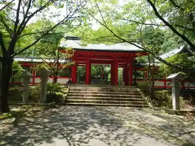 近江神宮の山門・神門
