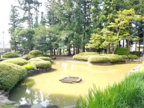 林泉寺の庭園