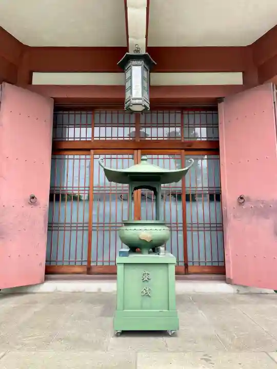 地蔵寺の{uncategorized: "未分類", other: "その他", undefined: "問題あり", building: "その他建物", grave: "お墓", sacred_gate: "鳥居", guardian: "狛犬", statue: "像", buddha: "仏像", history: "歴史", nature: "自然", garden: "庭園", animal: "動物", pagoda: "塔", temizu: "手水舎", mountain_gate: "山門・神門", sanctuary: "本殿・本堂", subordinate: "末社・摂社", art: "芸術", scenery: "景色", jizo: "地蔵", ema: "絵馬", goshuin: "御朱印", omikuji: "おみくじ", items: "授与品その他", amulet: "お守り", goshuincho: "御朱印帳", eats: "食事", festival: "お祭り", votive_dance: "神楽", shichigosan: "七五三参", wedding: "結婚式", experience: "体験その他", initially: "初詣", around: "周辺", anti_infection: "感染症対策"}