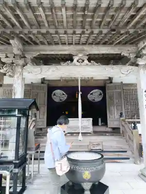阿弥陀寺の{uncategorized: "未分類", other: "その他", undefined: "問題あり", building: "その他建物", grave: "お墓", sacred_gate: "鳥居", guardian: "狛犬", statue: "像", buddha: "仏像", history: "歴史", nature: "自然", garden: "庭園", animal: "動物", pagoda: "塔", temizu: "手水舎", mountain_gate: "山門・神門", sanctuary: "本殿・本堂", subordinate: "末社・摂社", art: "芸術", scenery: "景色", jizo: "地蔵", ema: "絵馬", goshuin: "御朱印", omikuji: "おみくじ", items: "授与品その他", amulet: "お守り", goshuincho: "御朱印帳", eats: "食事", festival: "お祭り", votive_dance: "神楽", shichigosan: "七五三参", wedding: "結婚式", experience: "体験その他", initially: "初詣", around: "周辺", anti_infection: "感染症対策"}
