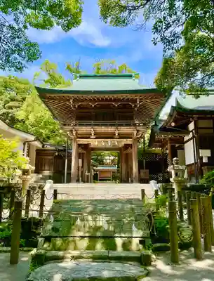 志賀海神社の山門・神門