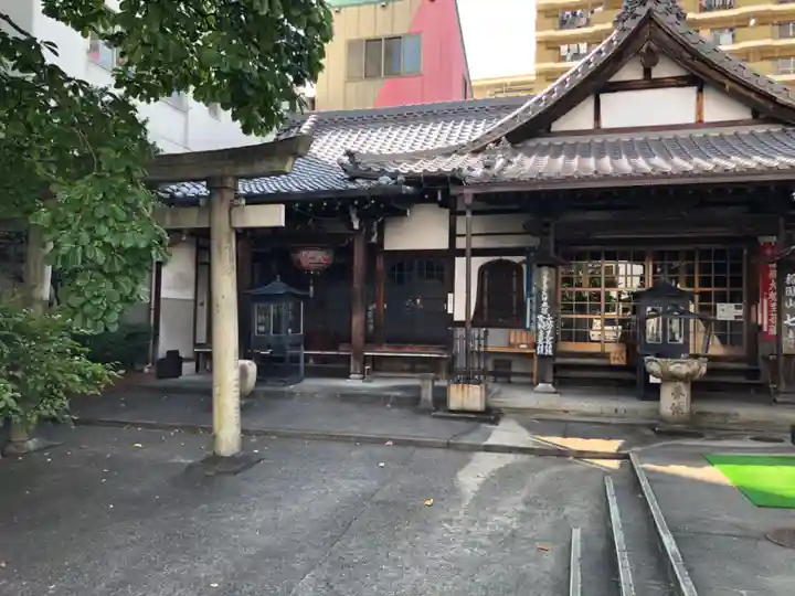 稲園山 七寺の本殿・本堂