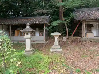 諏訪神社の末社・摂社
