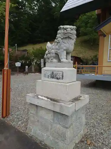 浦幌神社・乳神神社の狛犬