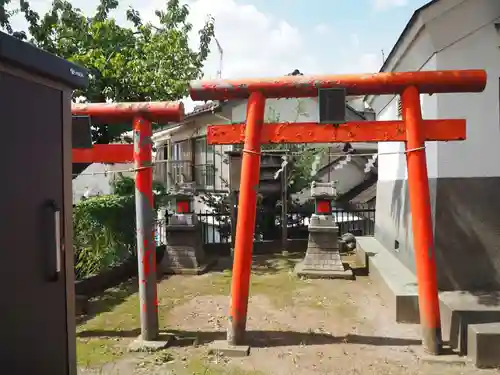 篠塚稲荷神社の末社・摂社