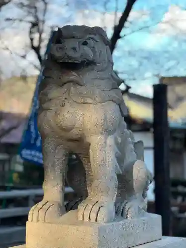 小室浅間神社の狛犬