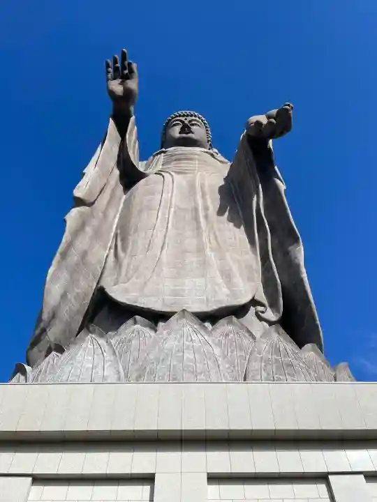 東本願寺本廟 牛久浄苑(牛久大仏)(茨城県)