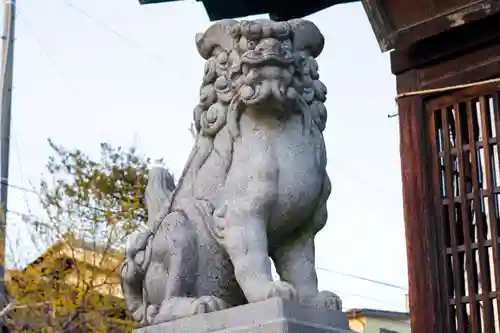 八剣神社の狛犬