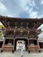 西新井大師総持寺の{uncategorized: "未分類", other: "その他", undefined: "問題あり", building: "その他建物", grave: "お墓", sacred_gate: "鳥居", guardian: "狛犬", statue: "像", buddha: "仏像", history: "歴史", nature: "自然", garden: "庭園", animal: "動物", pagoda: "塔", temizu: "手水舎", mountain_gate: "山門・神門", sanctuary: "本殿・本堂", subordinate: "末社・摂社", art: "芸術", scenery: "景色", jizo: "地蔵", ema: "絵馬", goshuin: "御朱印", omikuji: "おみくじ", items: "授与品その他", amulet: "お守り", goshuincho: "御朱印帳", eats: "食事", festival: "お祭り", votive_dance: "神楽", shichigosan: "七五三参", wedding: "結婚式", experience: "体験その他", initially: "初詣", around: "周辺", anti_infection: "感染症対策"}