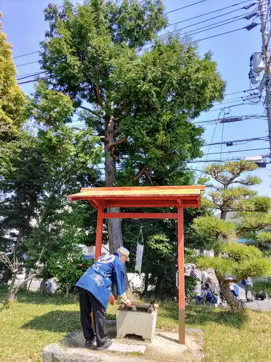 天神社の手水舎